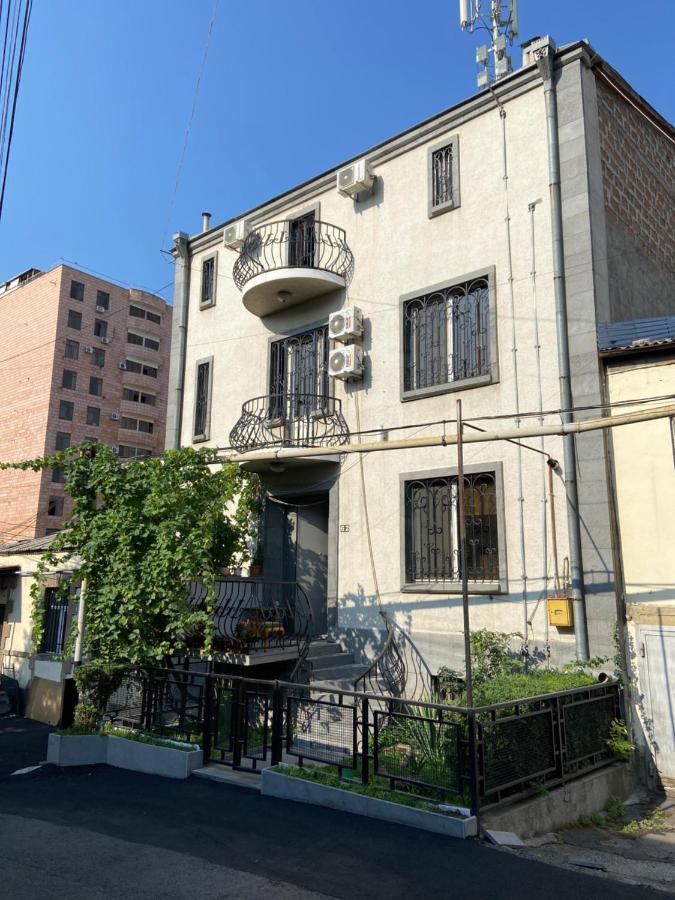Elross Hotel Γιερεβάν Εξωτερικό φωτογραφία