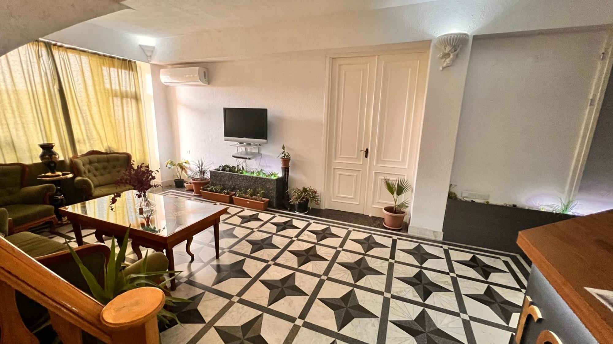 Elross Hotel Γιερεβάν Εξωτερικό φωτογραφία
